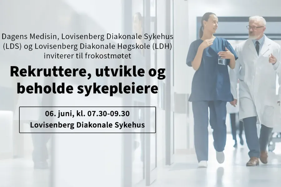 En gruppe mennesker som står sammen